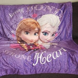 Disney Frozen Purple Throw Blanket